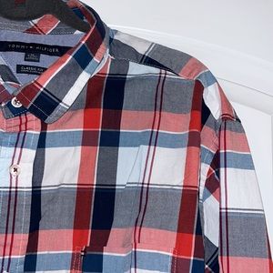 Men’s Tommy Hilfiger Button Down Shirt